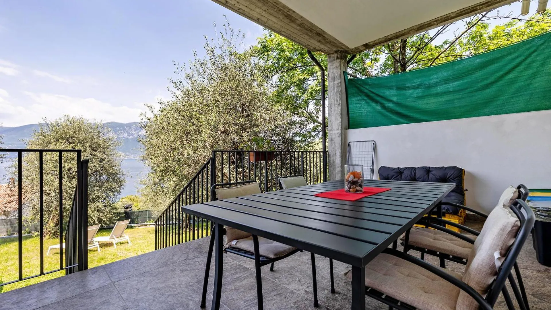Casa Maria Lake View Apartment Brenzone sul Garda Italy
